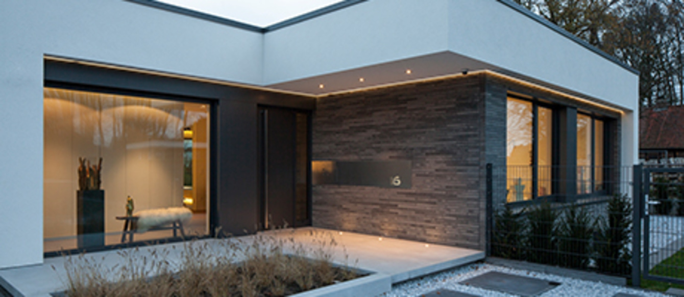 Außenleuchten bei Villa Klaus Elektroinstallation in Helmbrechts